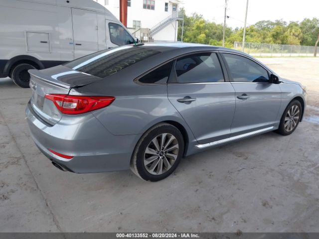 Photo 3 VIN: 5NPE34AF4HH450854 - HYUNDAI SONATA 