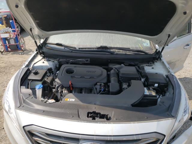 Photo 6 VIN: 5NPE34AF4HH459859 - HYUNDAI SONATA SPO 