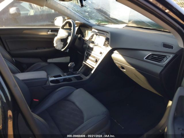 Photo 4 VIN: 5NPE34AF4HH478721 - HYUNDAI SONATA 