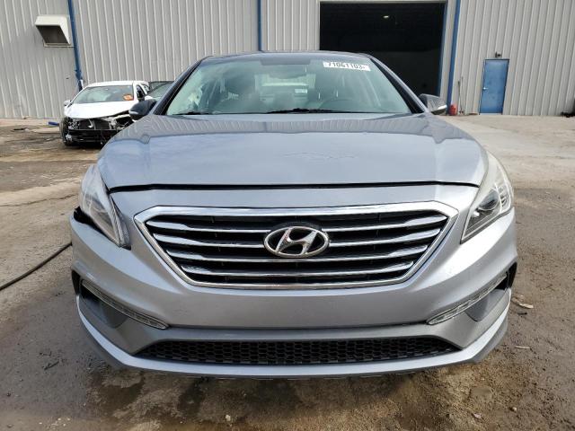 Photo 4 VIN: 5NPE34AF4HH483840 - HYUNDAI SONATA SPO 