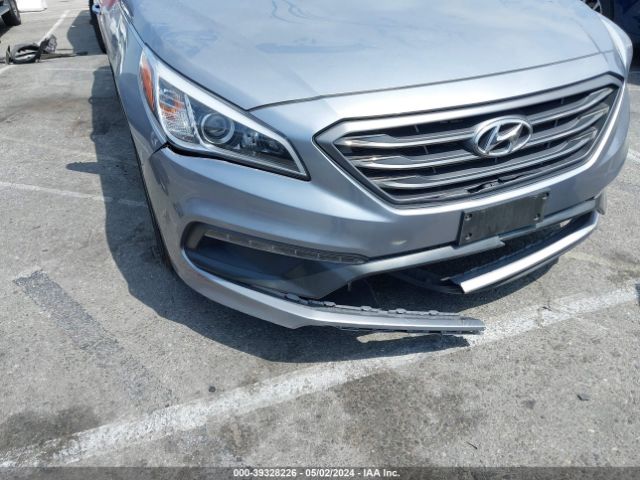 Photo 5 VIN: 5NPE34AF4HH483952 - HYUNDAI SONATA 