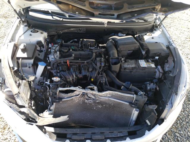 Photo 6 VIN: 5NPE34AF4HH500510 - HYUNDAI SONATA SPO 