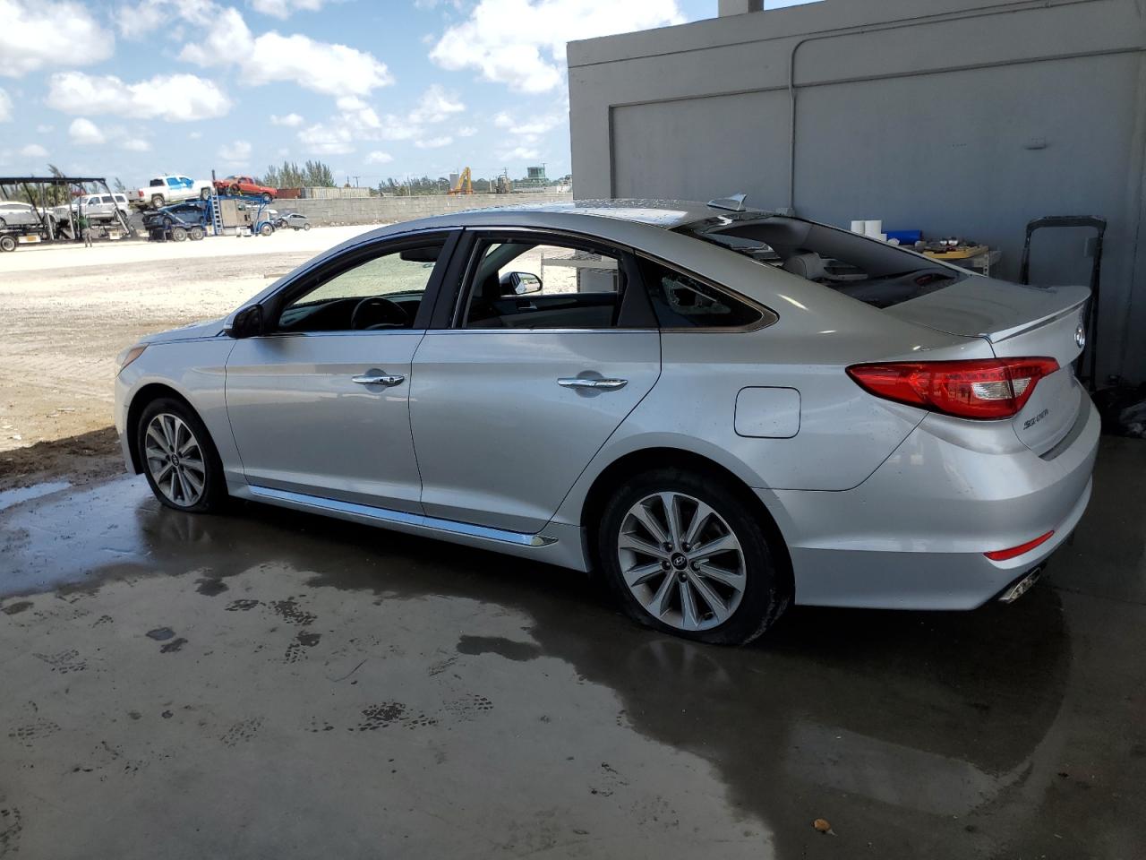 Photo 1 VIN: 5NPE34AF4HH510809 - HYUNDAI SONATA 