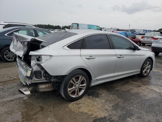 Photo 2 VIN: 5NPE34AF4JH597164 - HYUNDAI SONATA SPO 