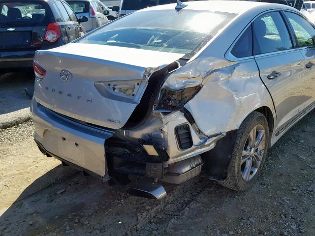 Photo 8 VIN: 5NPE34AF4JH600032 - HYUNDAI SONATA SPO 