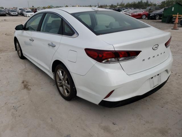 Photo 2 VIN: 5NPE34AF4JH608227 - HYUNDAI SONATA SPO 