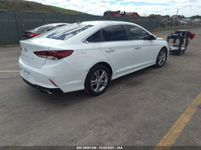 Photo 3 VIN: 5NPE34AF4JH614173 - HYUNDAI SONATA 