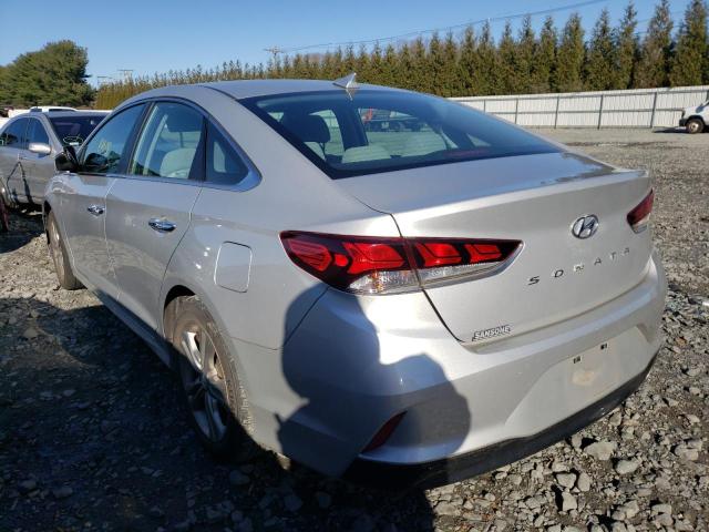 Photo 2 VIN: 5NPE34AF4JH620782 - HYUNDAI SONATA SPO 