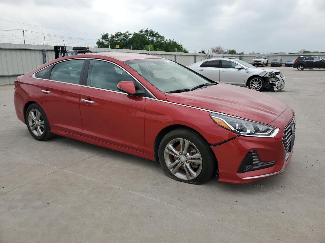 Photo 3 VIN: 5NPE34AF4JH636660 - HYUNDAI SONATA 