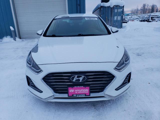 Photo 4 VIN: 5NPE34AF4JH640630 - HYUNDAI SONATA 