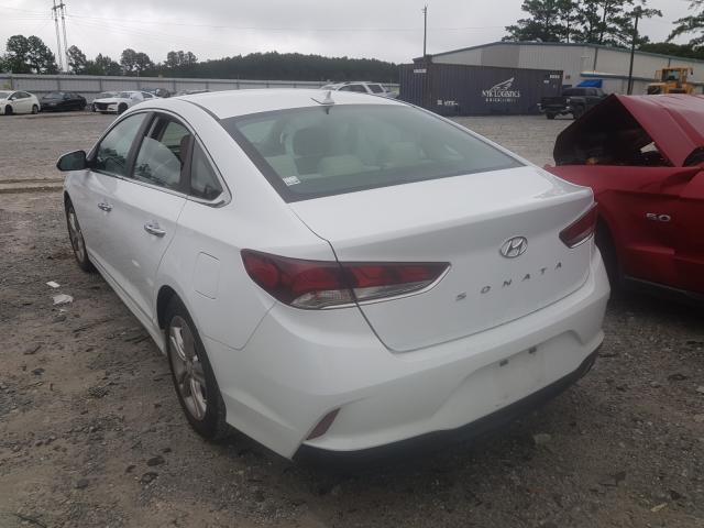 Photo 2 VIN: 5NPE34AF4JH643172 - HYUNDAI SONATA SPO 