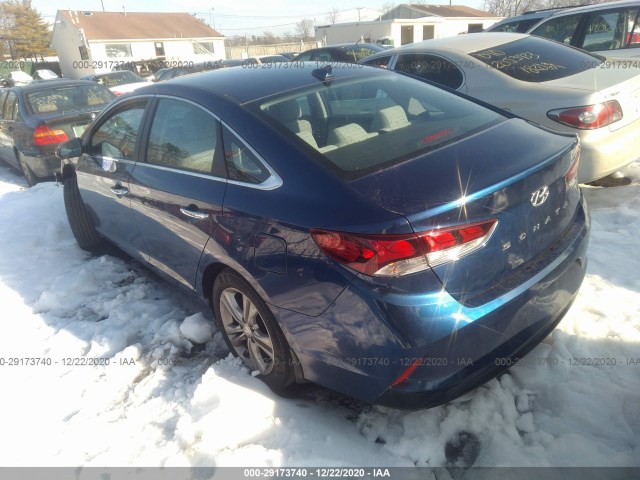 Photo 2 VIN: 5NPE34AF4JH647979 - HYUNDAI SONATA 