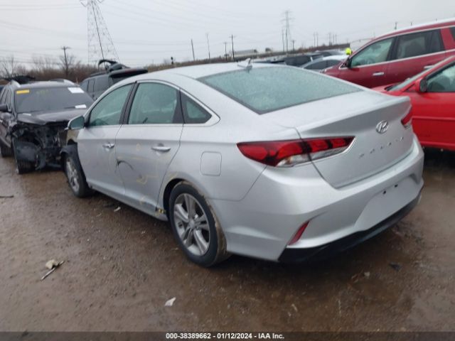 Photo 2 VIN: 5NPE34AF4JH648596 - HYUNDAI SONATA 