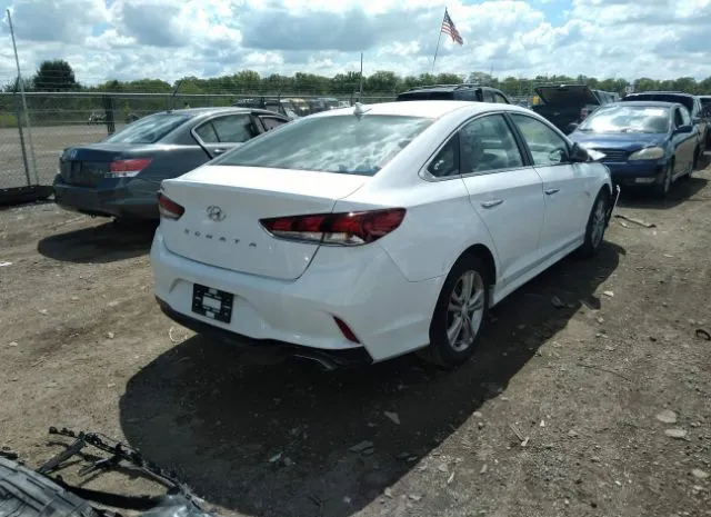 Photo 3 VIN: 5NPE34AF4JH660859 - HYUNDAI SONATA 