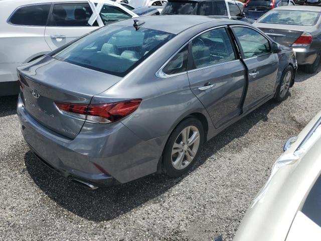 Photo 2 VIN: 5NPE34AF4JH690542 - HYUNDAI SONATA SPO 