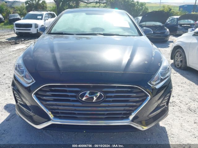 Photo 5 VIN: 5NPE34AF4JH691027 - HYUNDAI SONATA 