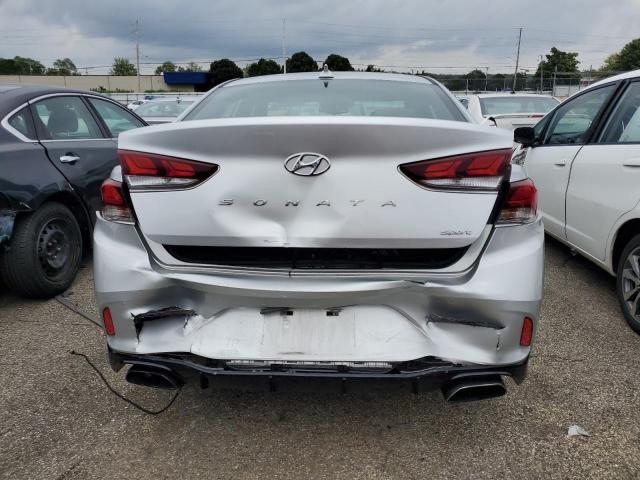 Photo 5 VIN: 5NPE34AF4JH716041 - HYUNDAI SONATA SPO 