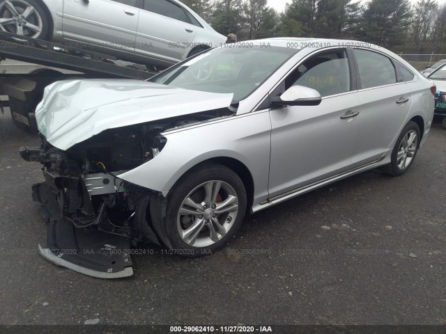 Photo 1 VIN: 5NPE34AF4JH724950 - HYUNDAI SONATA 