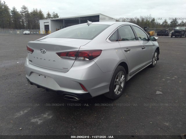 Photo 3 VIN: 5NPE34AF4JH724950 - HYUNDAI SONATA 