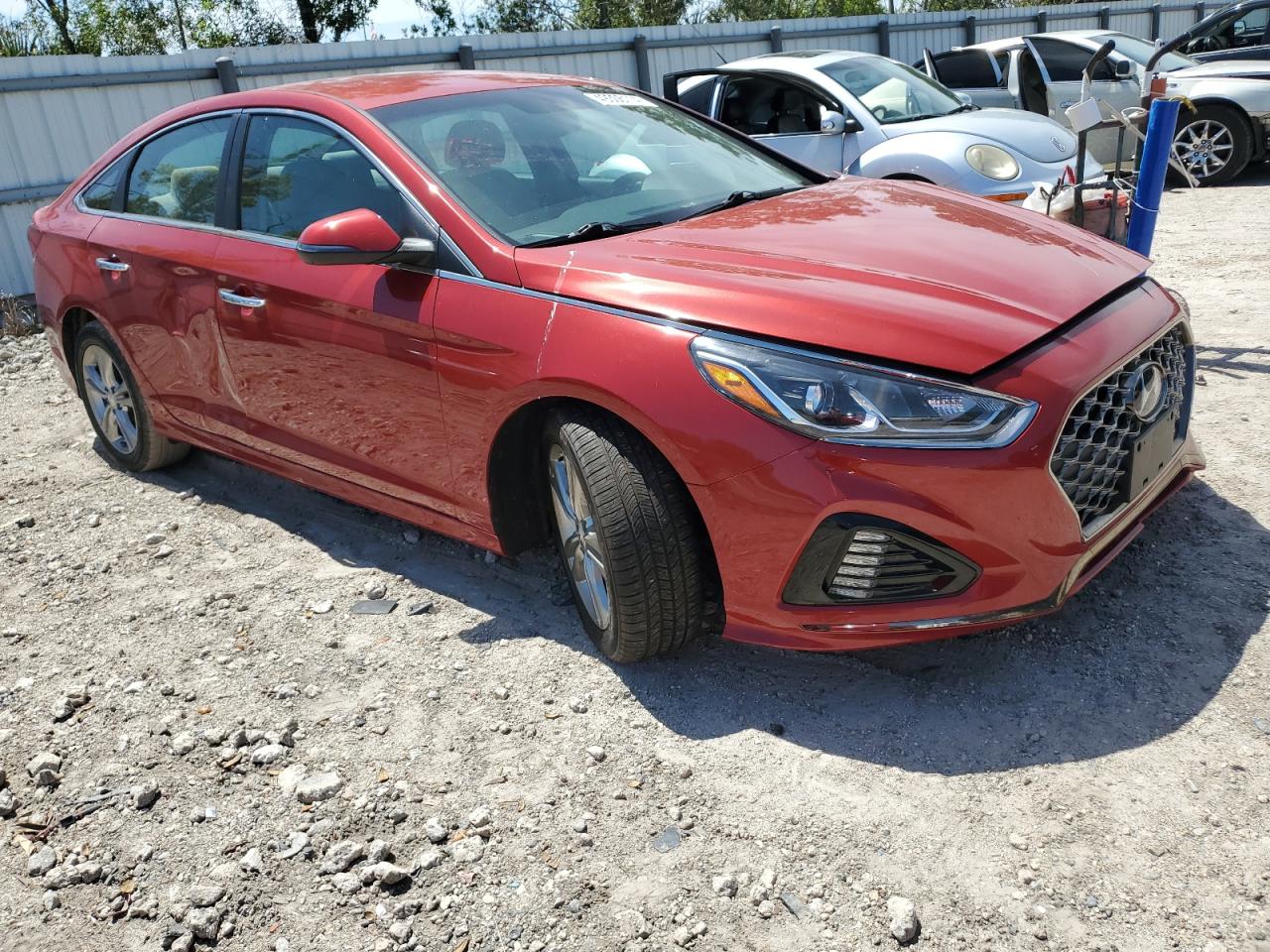 Photo 3 VIN: 5NPE34AF4JH727864 - HYUNDAI SONATA 