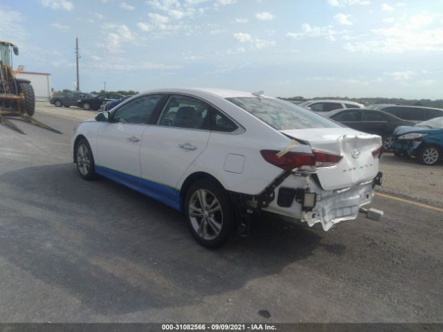 Photo 2 VIN: 5NPE34AF4KH744696 - HYUNDAI SONATA 