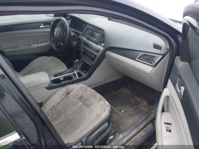 Photo 4 VIN: 5NPE34AF5FH041968 - HYUNDAI SONATA 