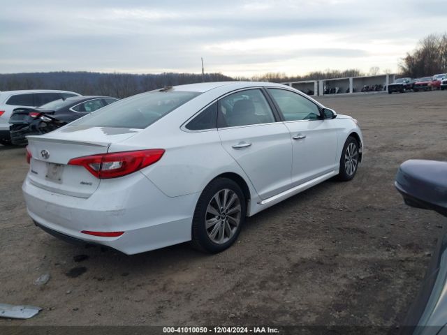 Photo 3 VIN: 5NPE34AF5FH075313 - HYUNDAI SONATA 