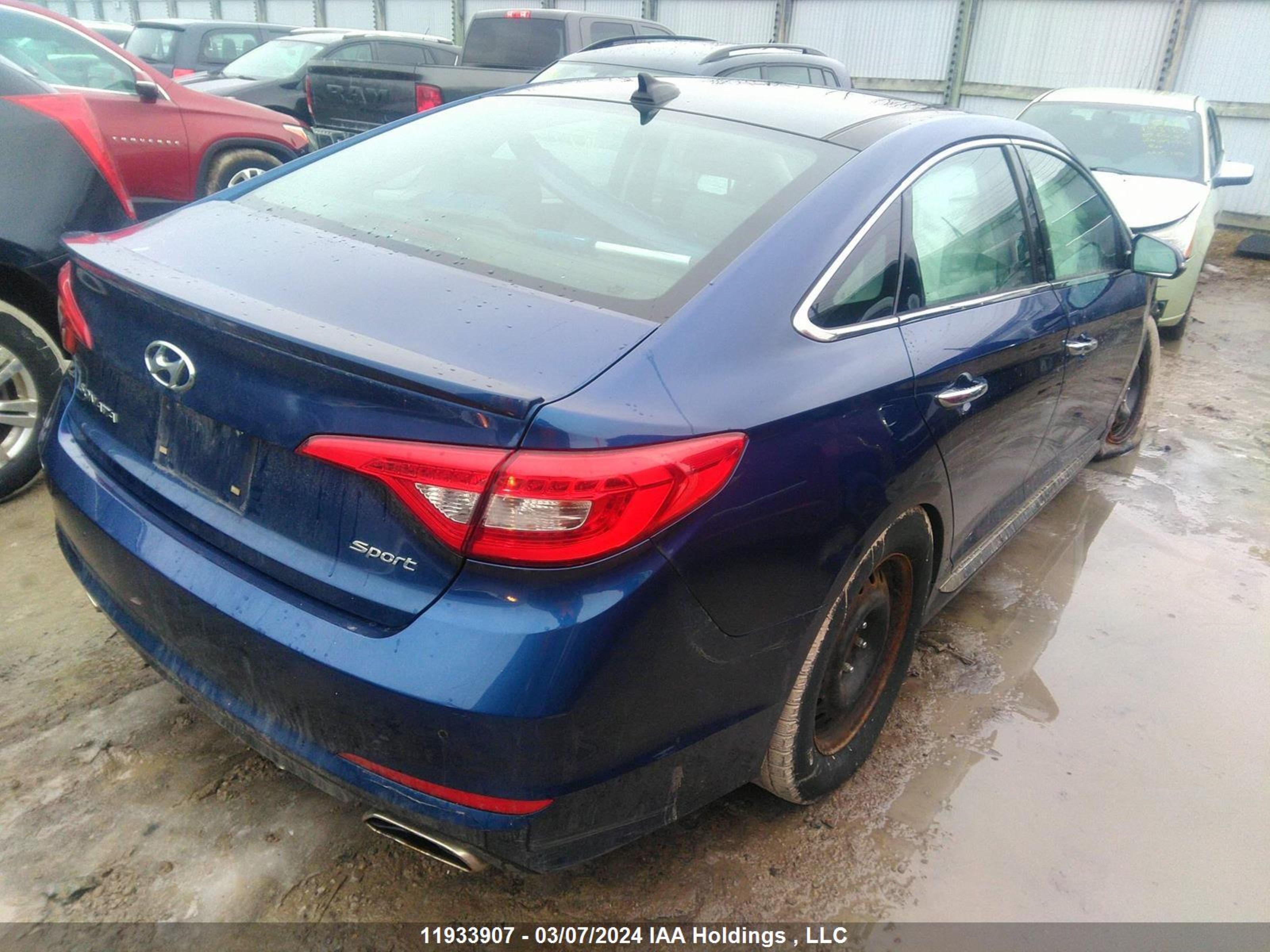 Photo 3 VIN: 5NPE34AF5FH078146 - HYUNDAI SONATA 