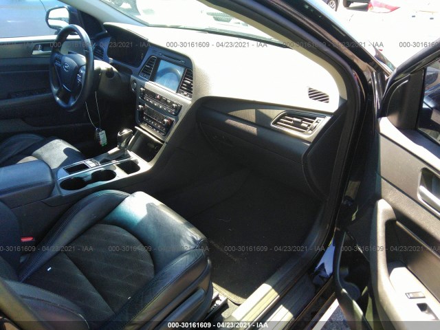 Photo 4 VIN: 5NPE34AF5FH082472 - HYUNDAI SONATA 