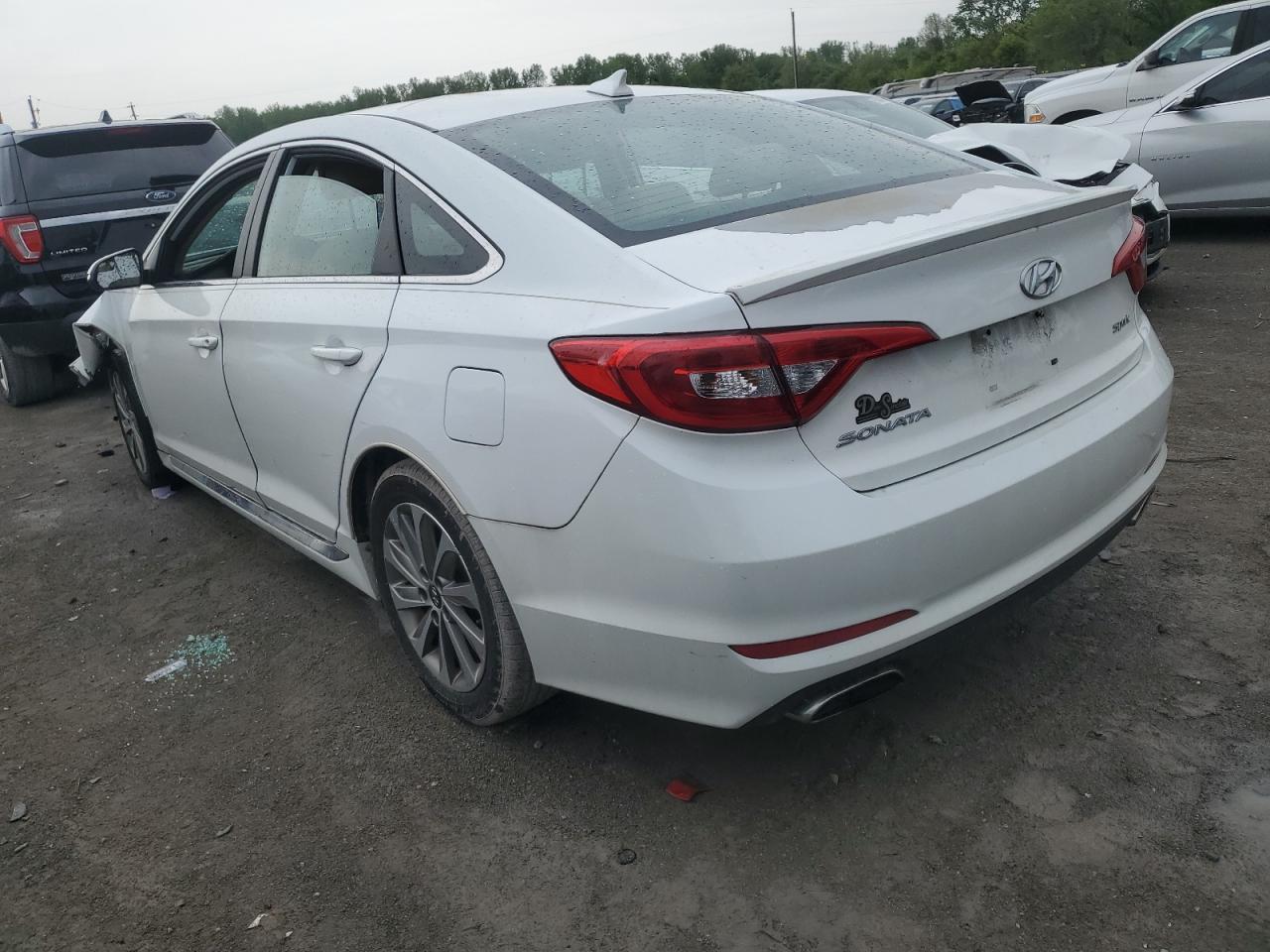 Photo 1 VIN: 5NPE34AF5FH130875 - HYUNDAI SONATA 