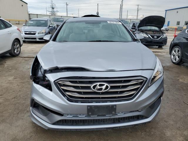 Photo 4 VIN: 5NPE34AF5GH260768 - HYUNDAI SONATA 