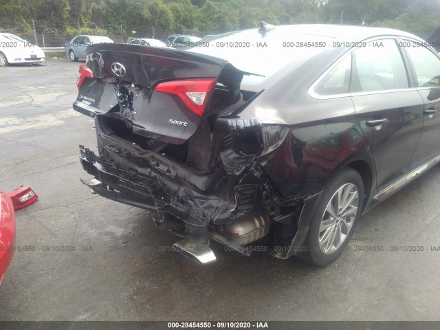 Photo 5 VIN: 5NPE34AF5GH290000 - HYUNDAI SONATA 