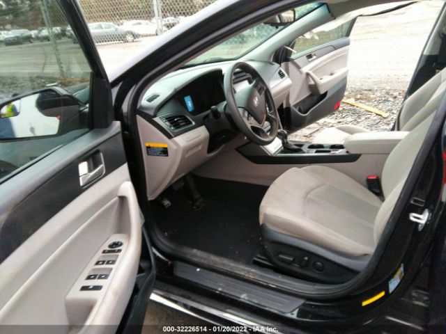 Photo 4 VIN: 5NPE34AF5GH295536 - HYUNDAI SONATA 