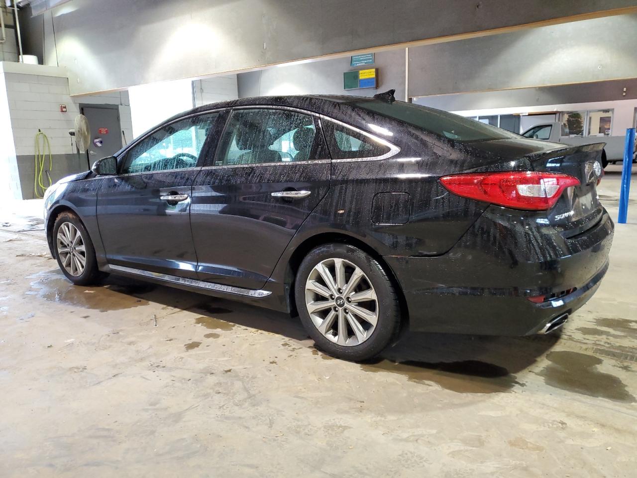 Photo 1 VIN: 5NPE34AF5GH300766 - HYUNDAI SONATA 