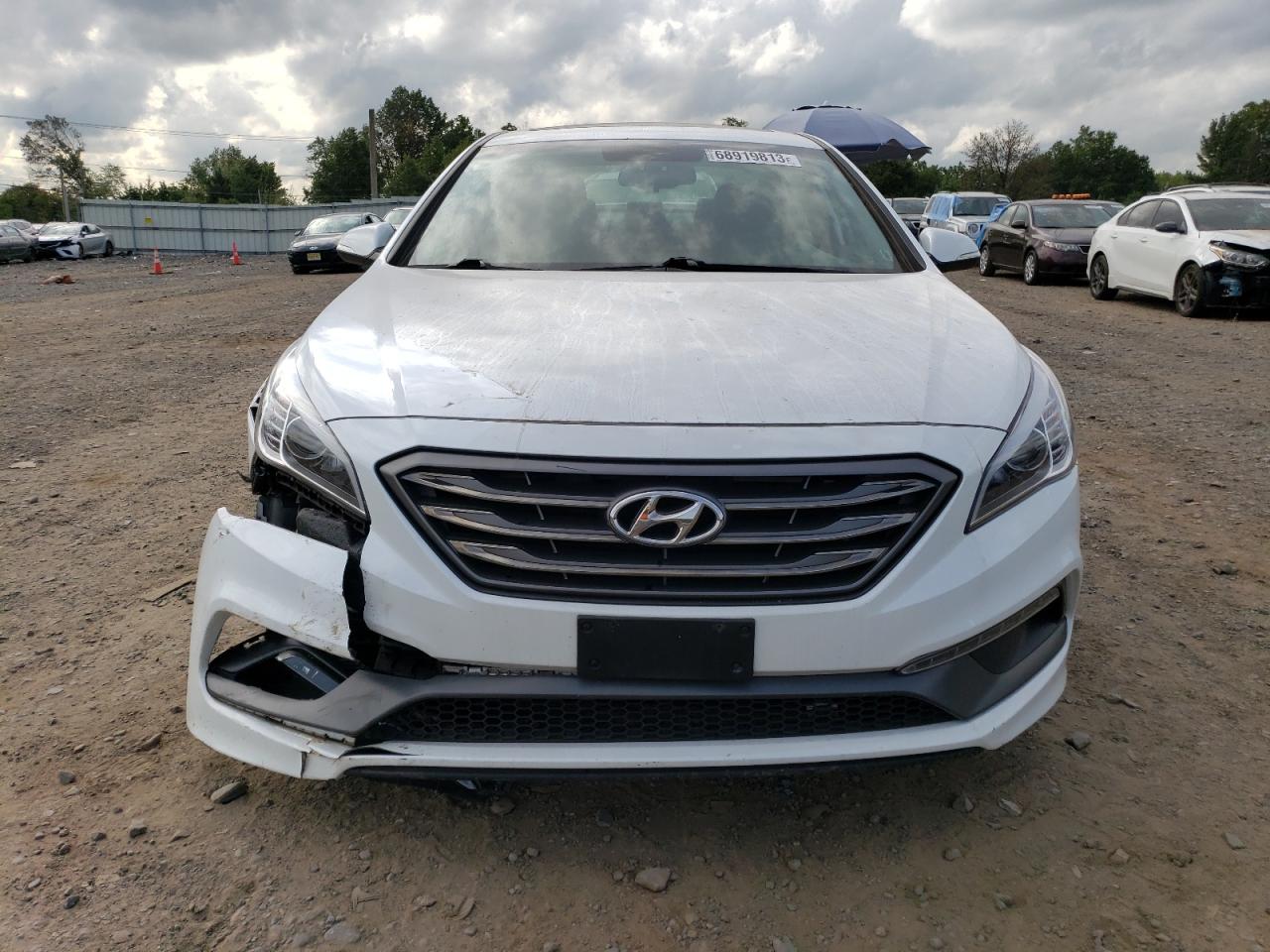 Photo 4 VIN: 5NPE34AF5GH370235 - HYUNDAI SONATA 