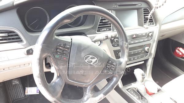 Photo 14 VIN: 5NPE34AF5GH382692 - HYUNDAI SONATA 