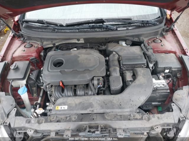 Photo 9 VIN: 5NPE34AF5GH397225 - HYUNDAI SONATA 