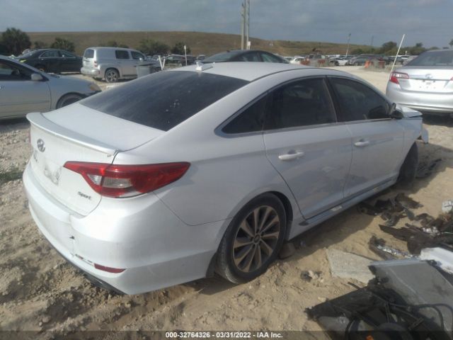 Photo 3 VIN: 5NPE34AF5HH443329 - HYUNDAI SONATA 