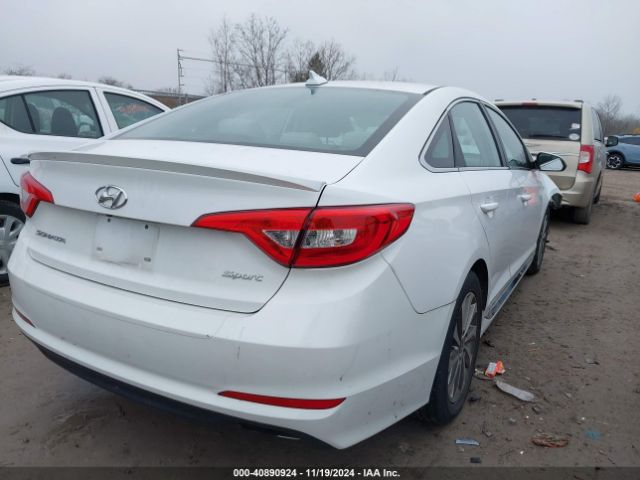 Photo 3 VIN: 5NPE34AF5HH490781 - HYUNDAI SONATA 