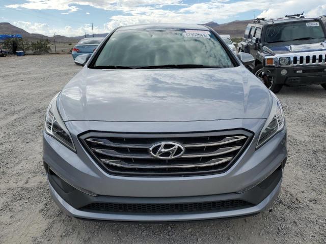 Photo 4 VIN: 5NPE34AF5HH586961 - HYUNDAI SONATA SPO 