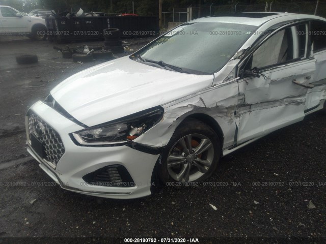 Photo 5 VIN: 5NPE34AF5JH612707 - HYUNDAI SONATA 