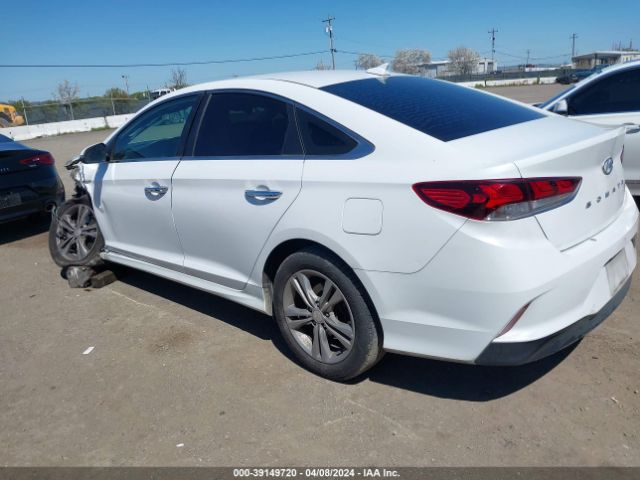 Photo 2 VIN: 5NPE34AF5JH614635 - HYUNDAI SONATA 