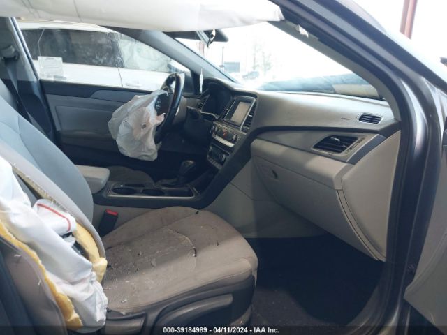 Photo 4 VIN: 5NPE34AF5JH614828 - HYUNDAI SONATA 