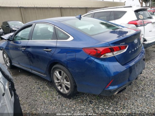 Photo 2 VIN: 5NPE34AF5JH639065 - HYUNDAI SONATA 