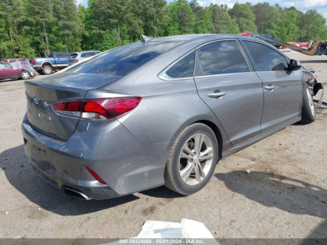 Photo 3 VIN: 5NPE34AF5JH653726 - HYUNDAI SONATA 