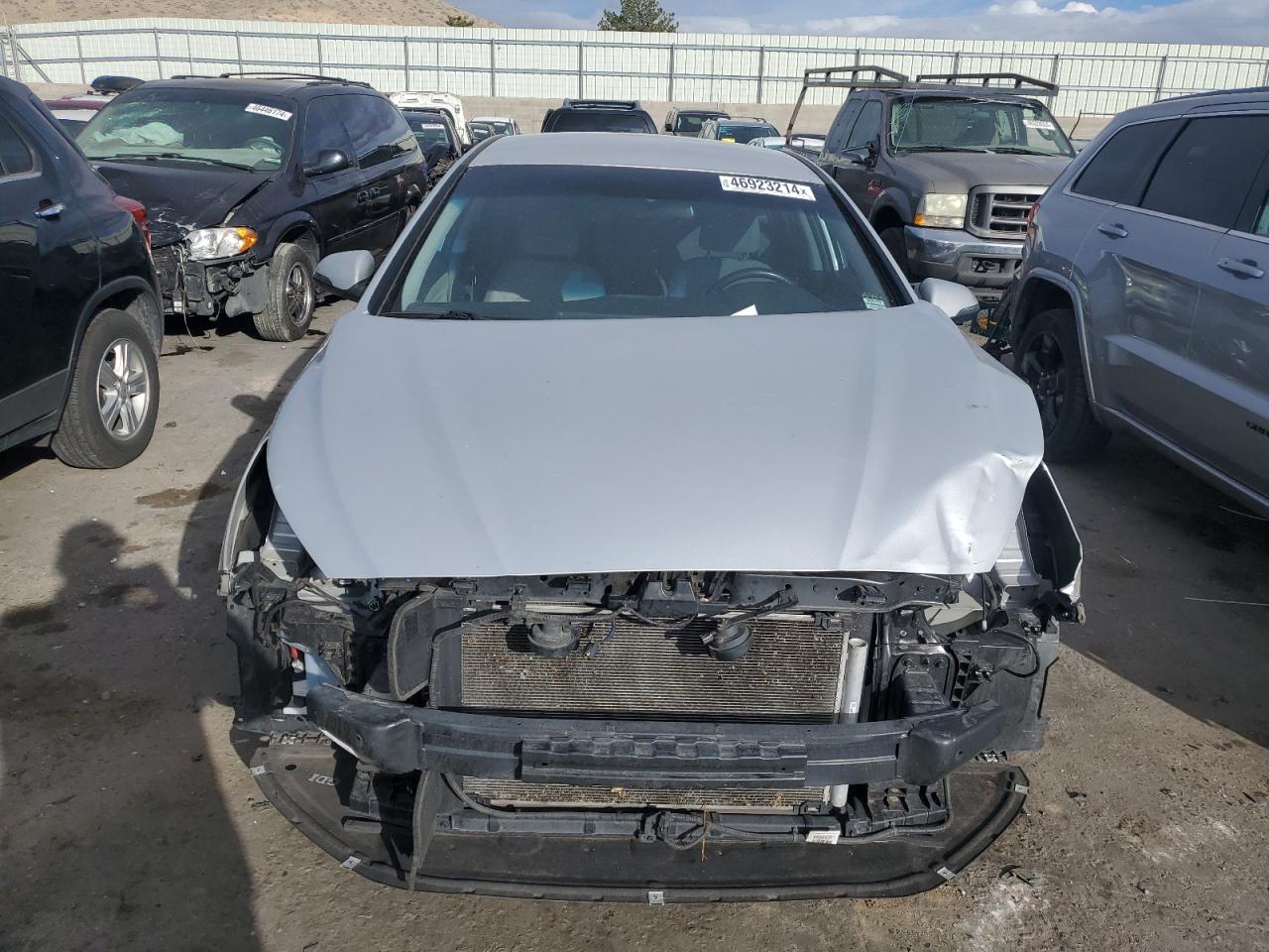 Photo 4 VIN: 5NPE34AF5JH656285 - HYUNDAI SONATA 