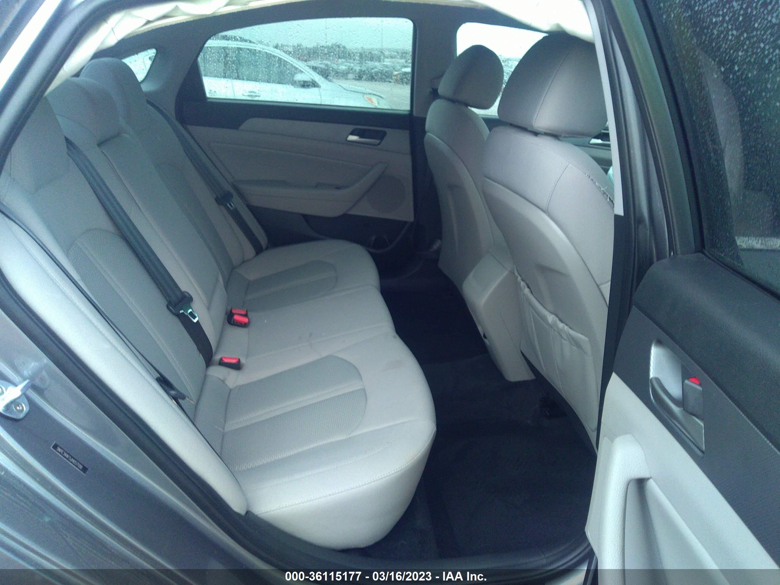 Photo 7 VIN: 5NPE34AF5JH657100 - HYUNDAI SONATA 