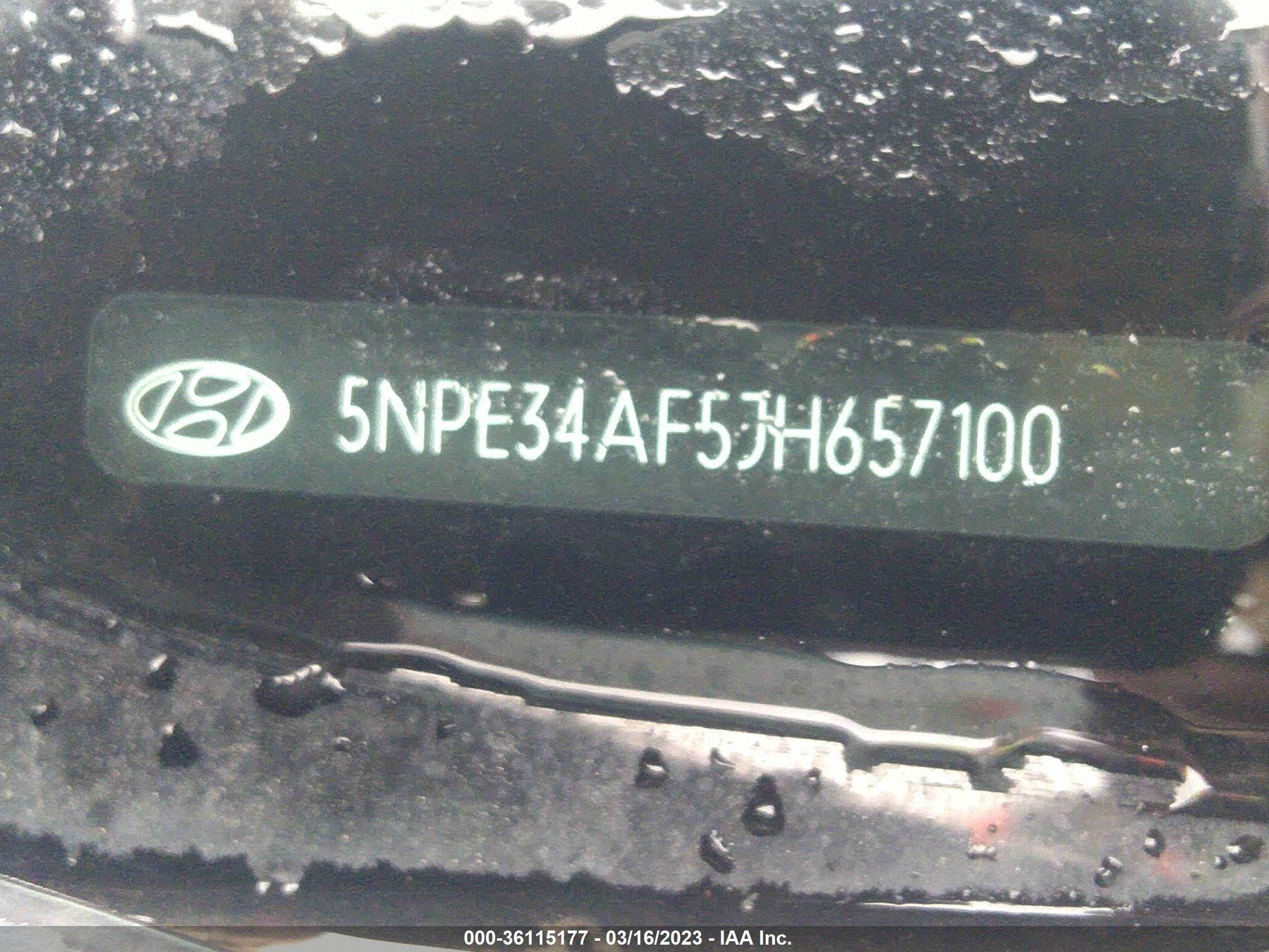 Photo 8 VIN: 5NPE34AF5JH657100 - HYUNDAI SONATA 