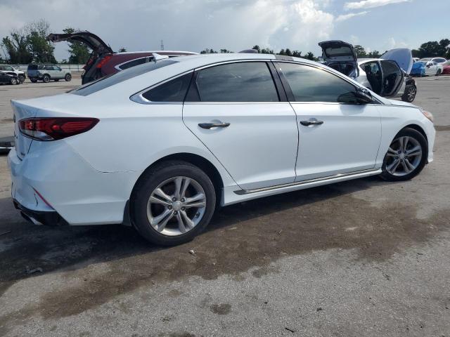 Photo 2 VIN: 5NPE34AF5JH661728 - HYUNDAI SONATA SPO 