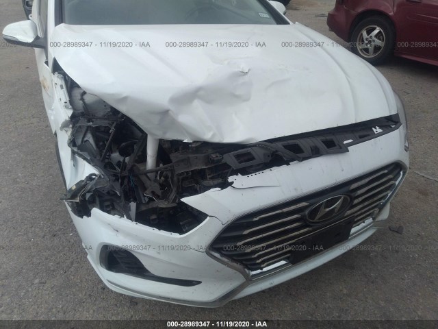 Photo 5 VIN: 5NPE34AF5JH673281 - HYUNDAI SONATA 